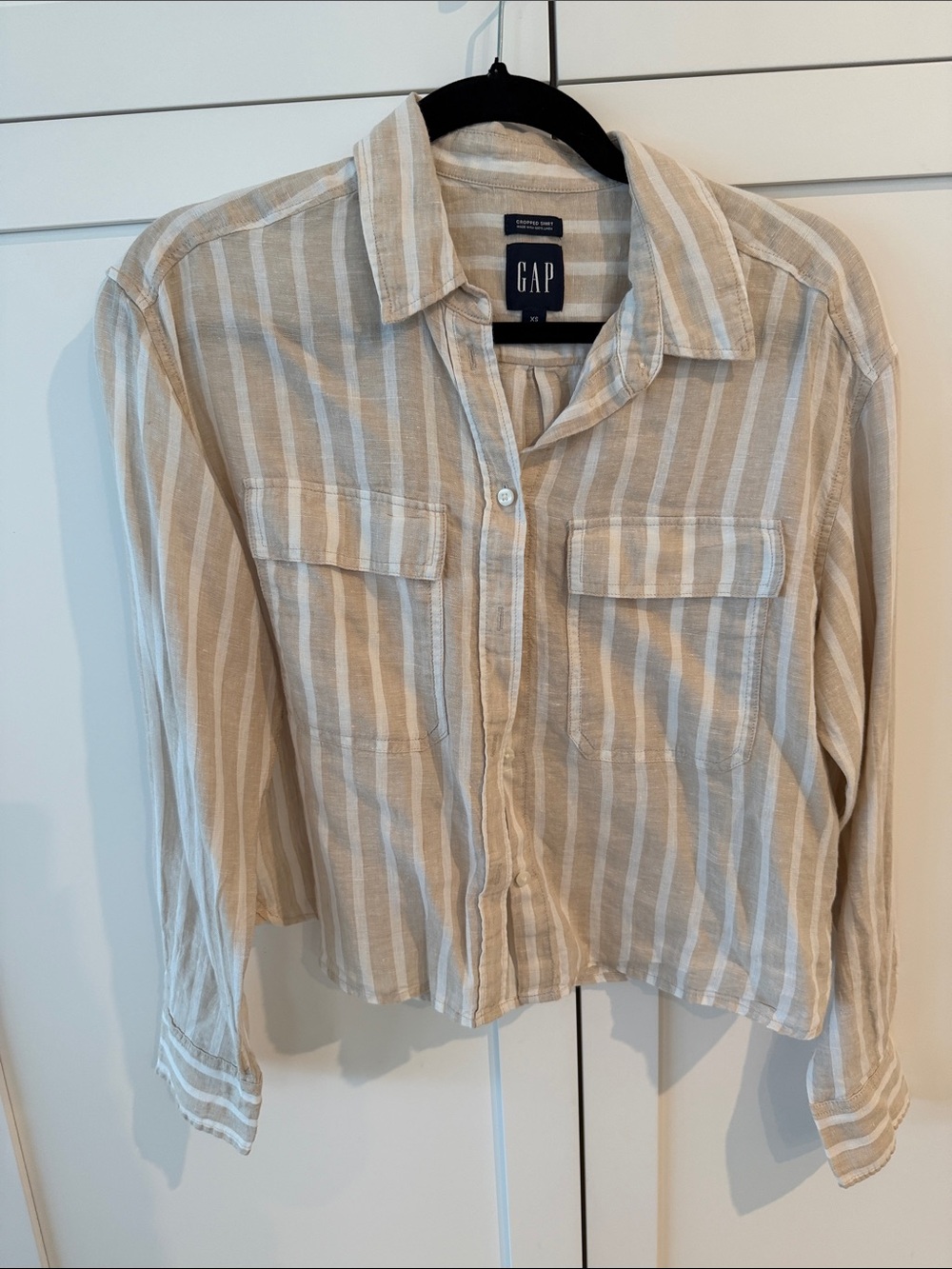 GAP Beige & White Vertical-Stripe Button Down Shirt